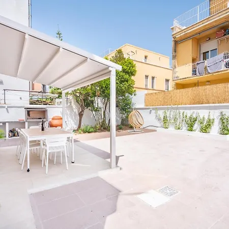 Oltremare, Patio, Two Steps From The Sea