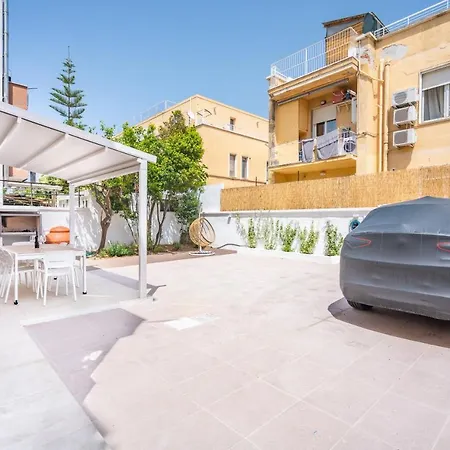 Apartment Oltremare, Patio, Two Steps From The Sea