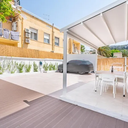 Apartman Oltremare, Patio, Two Steps From The Sea *