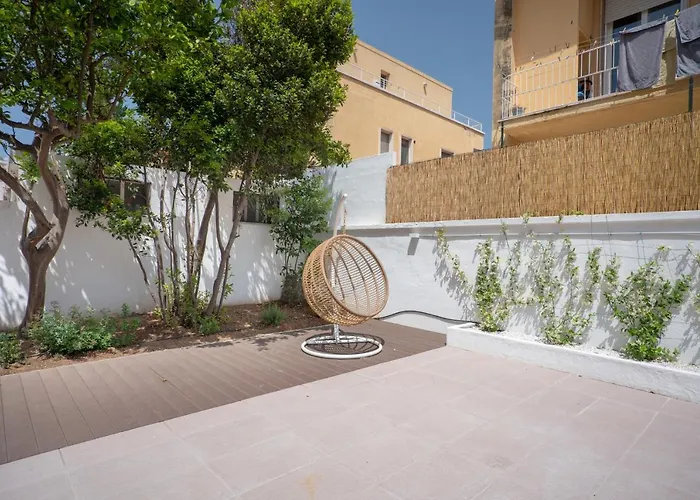 Oltremare, Patio, Two Steps From The Sea Apartman