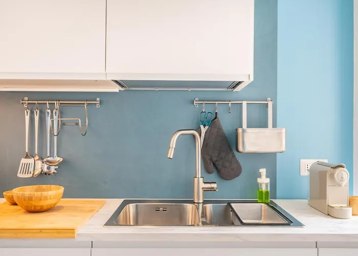 Apartman Oltremare, Patio, Two Steps From The Sea Cagliari