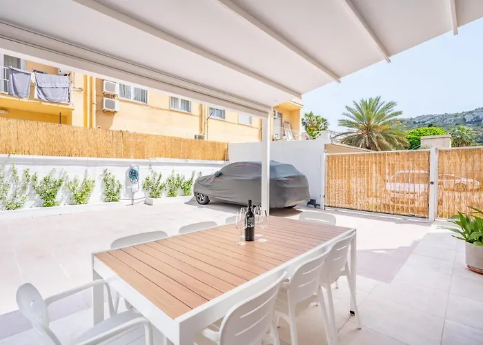 Apartman Oltremare, Patio, Two Steps From The Sea