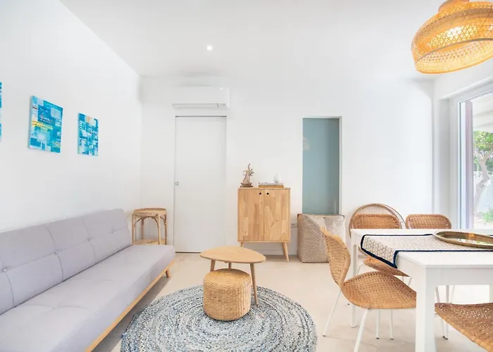 Oltremare, Patio, Two Steps From The Sea 卡利亚里